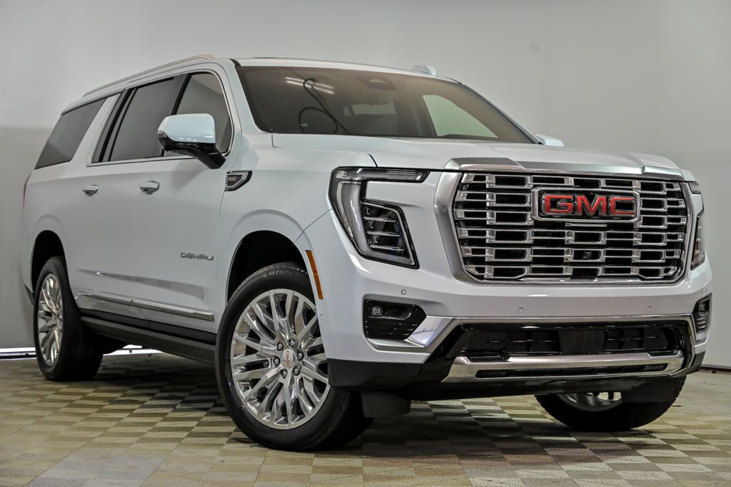Glacier White Tricoat 2026 GMC Yukon XL Denali 4WD SUV / Crossover Four-Wheel Drive