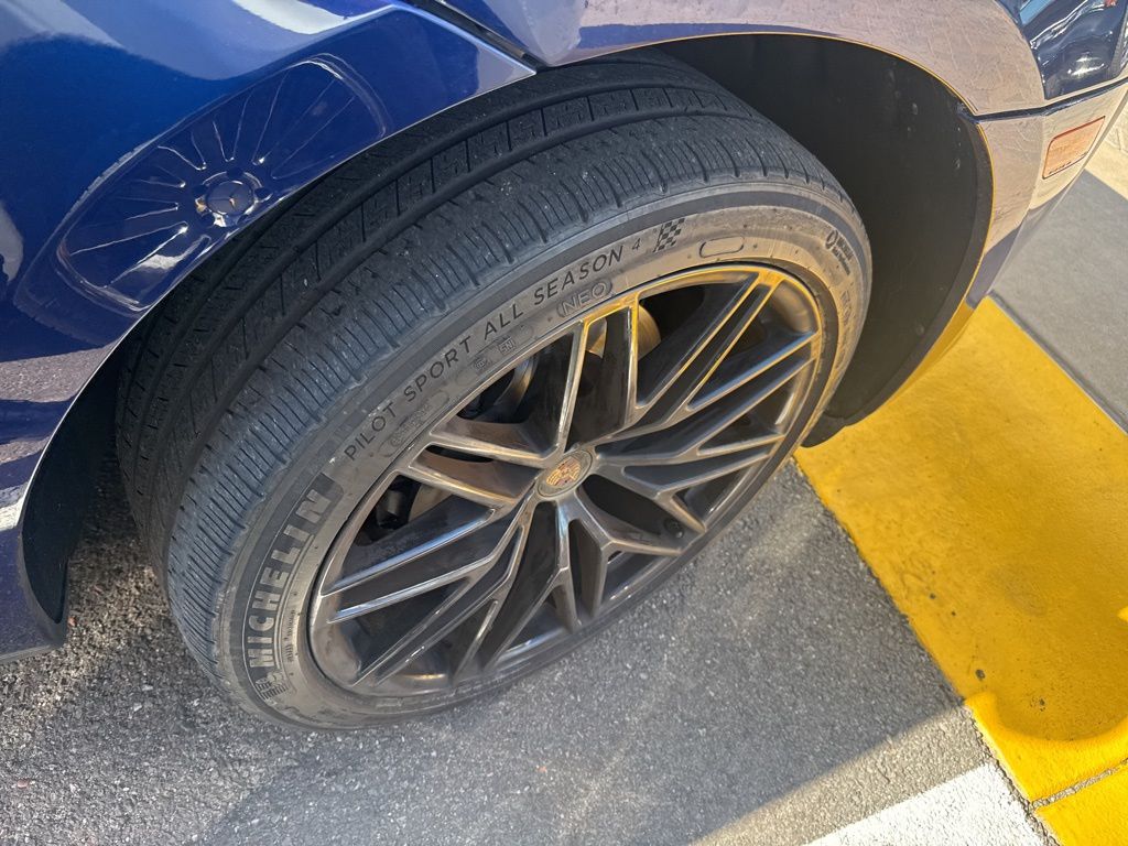 Thumbnail: 2022 Porsche Macan - 11