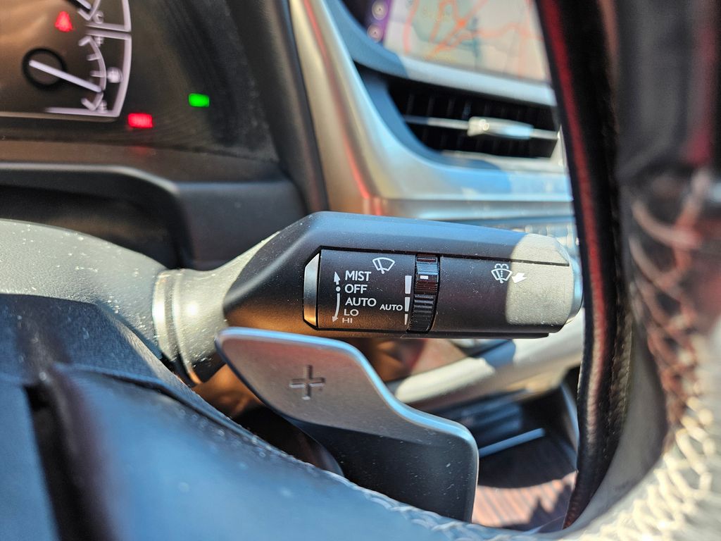 Thumbnail: 2019 Lexus ES - 21