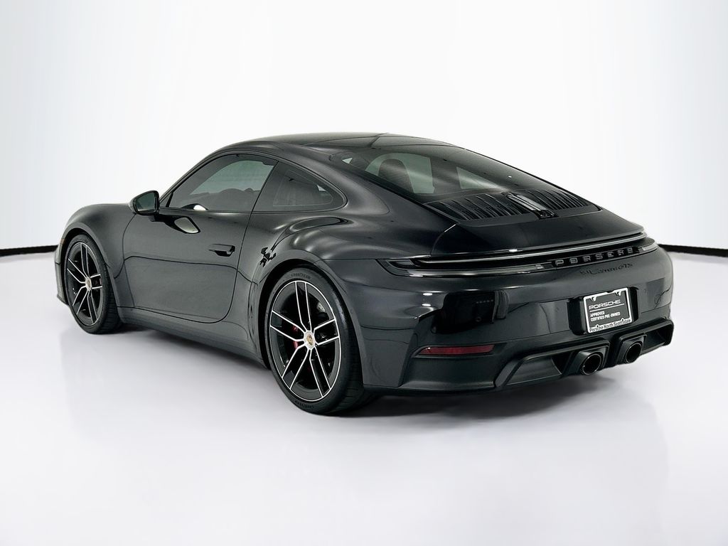 Thumbnail: 2026 Porsche 911 - 3