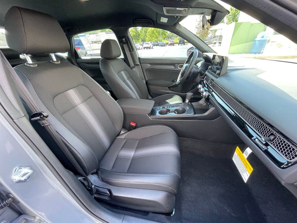 Thumbnail: 2026 Honda Civic - 32