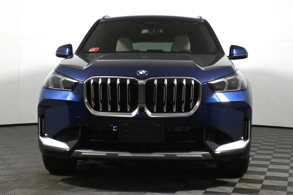 2025 BMW X1 xDrive28i 10