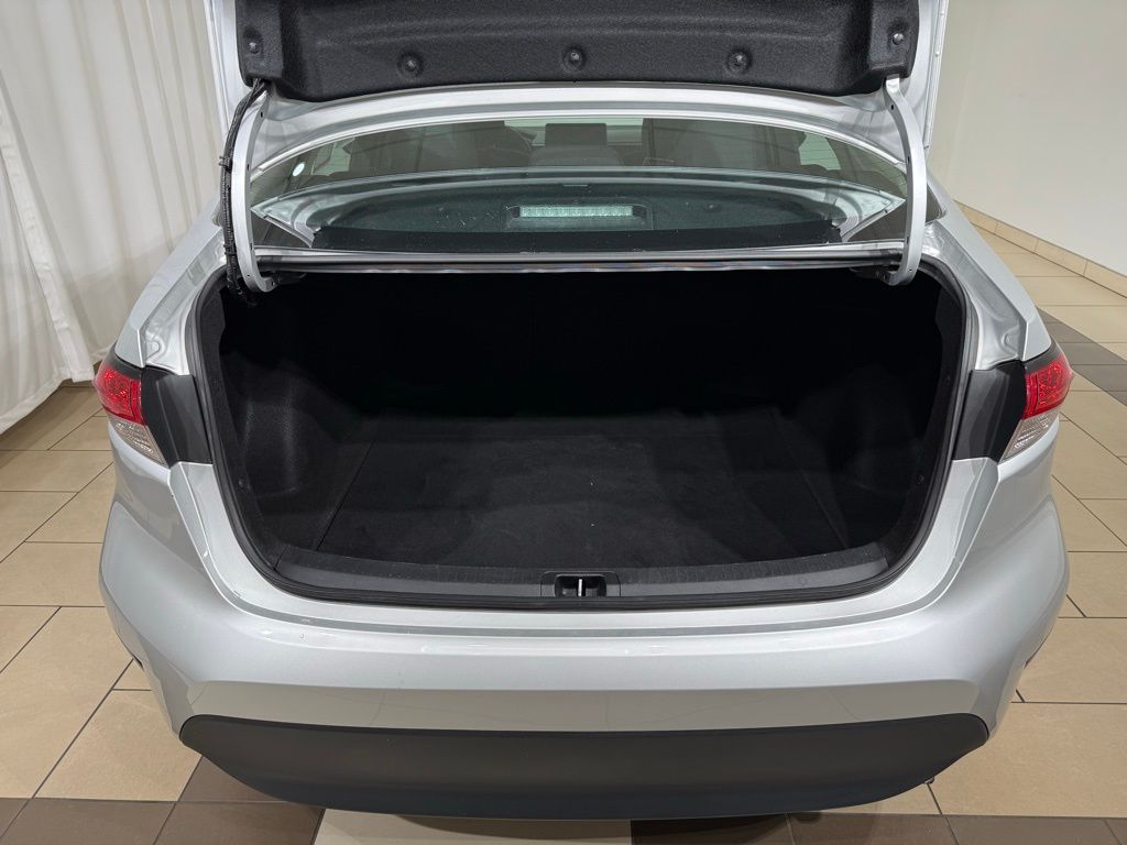 Thumbnail: 2024 Toyota Corolla - 11