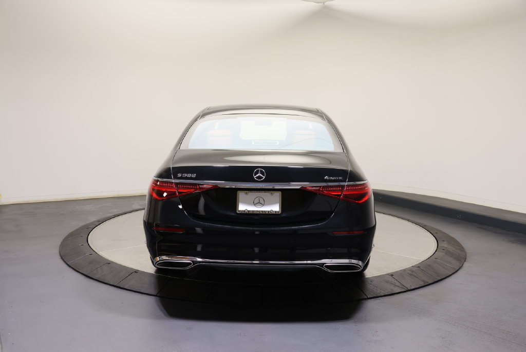 Thumbnail: 2023 Mercedes-Benz S-Class - 6