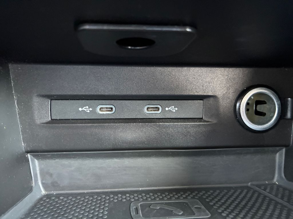 Used Car 2024 Volkswagen Taos  1.5t Se For Sale Under $20,000 In Austin, Texas