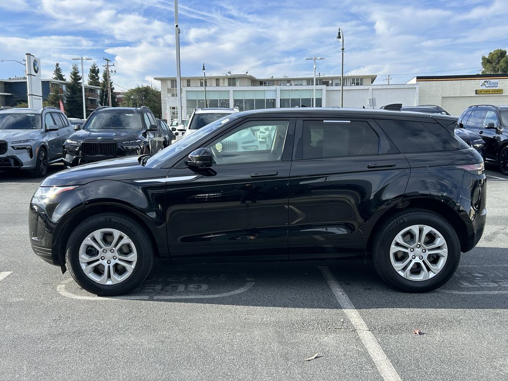 Thumbnail: 2021 Land Rover Range Rover Evoque - 2