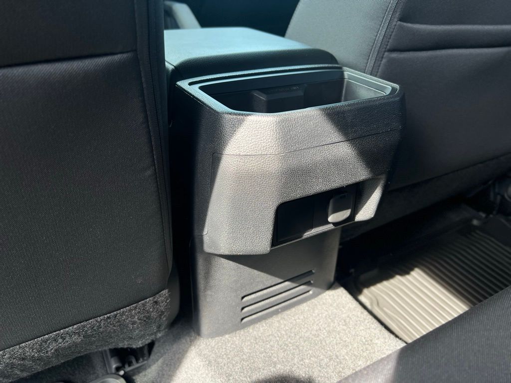 2025 Toyota Tacoma SR5 Double Cab photo 15