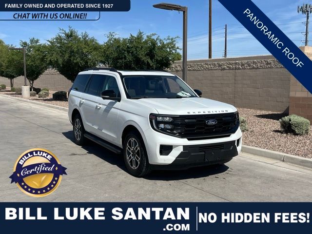 White Metallic 2025 Ford Expedition Active 4WD SUV / Crossover Four-Wheel Drive Automatic