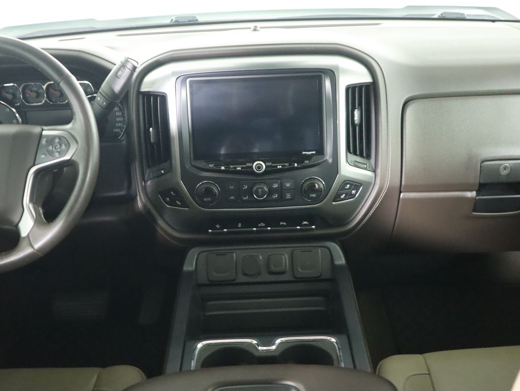 Thumbnail: 2017 Chevrolet Silverado 1500 - 14