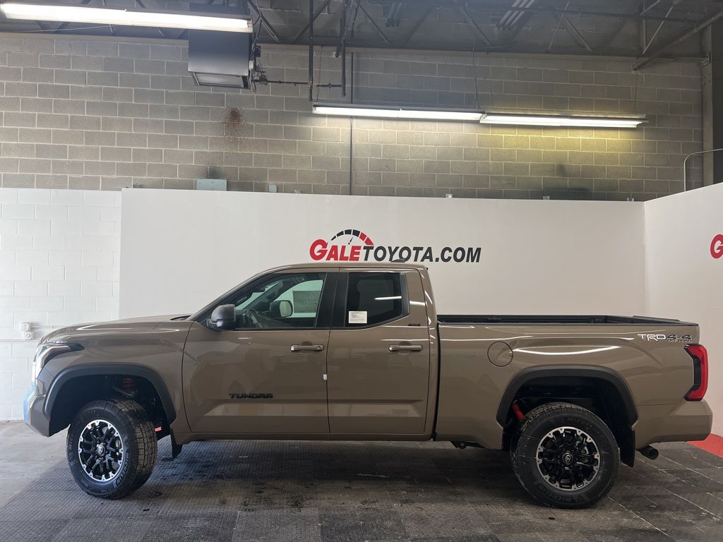 2026 Toyota Tundra SR5 Double Cab 4WD