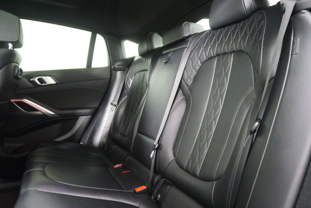 Thumbnail: 2023 BMW X6 - 14