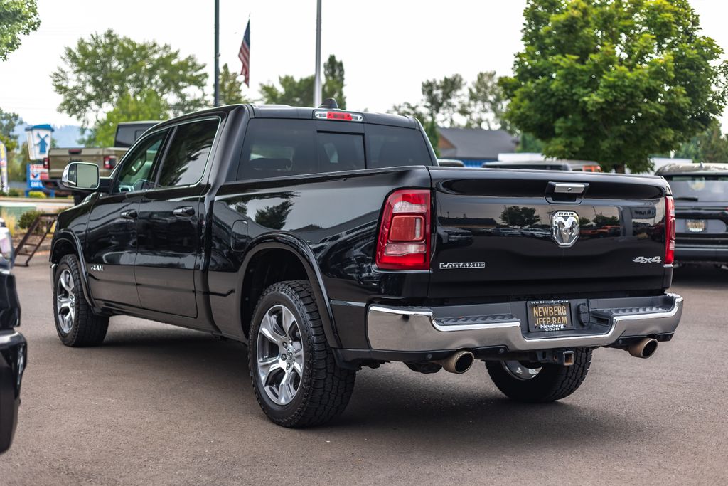 2019 Ram 1500 Laramie thumbnail 9