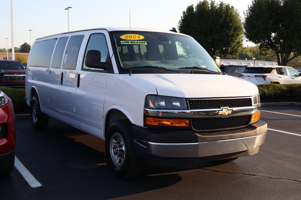 Thumbnail: 2024 Chevrolet Express - 3