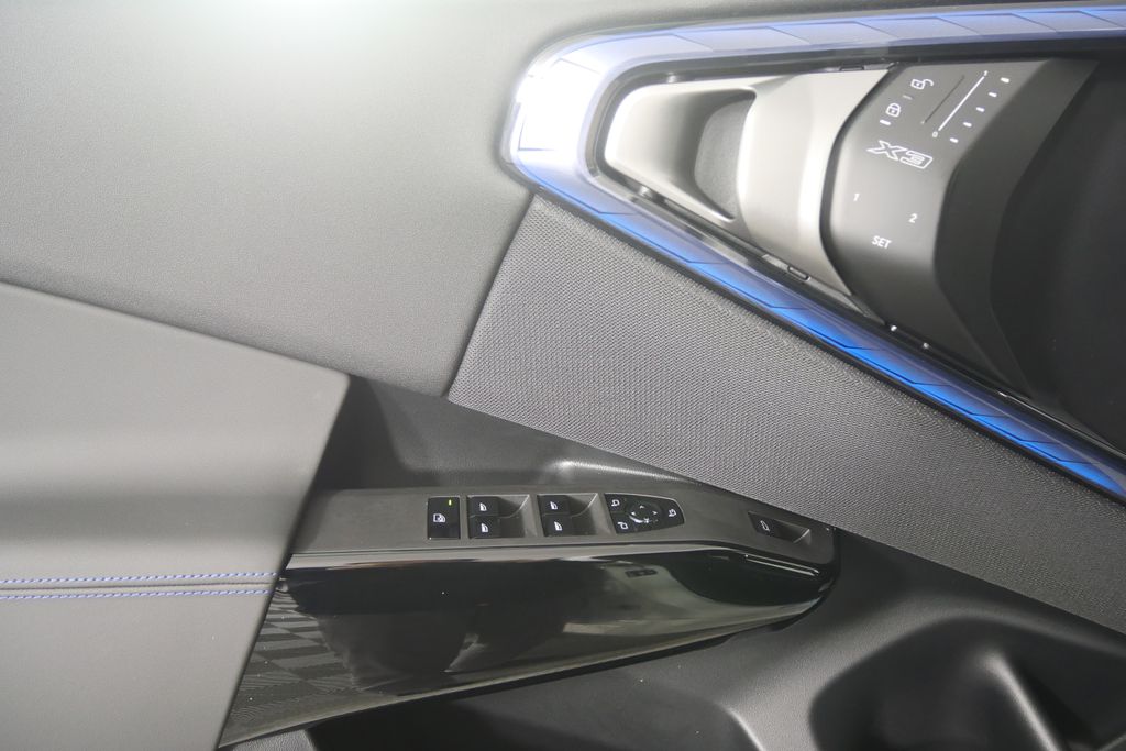 Thumbnail: 2026 BMW X3 - 8