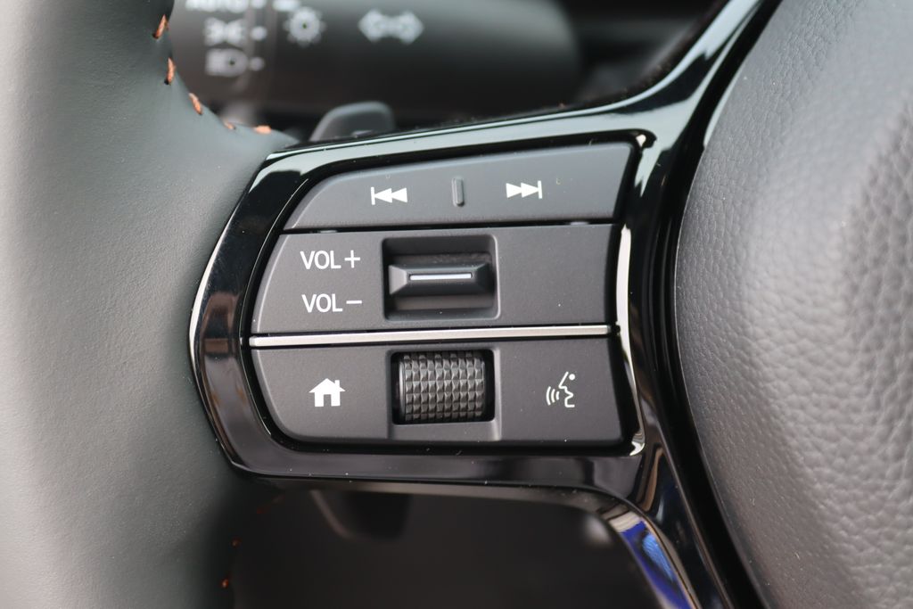 2025 Honda CR-V Sport Touring 32