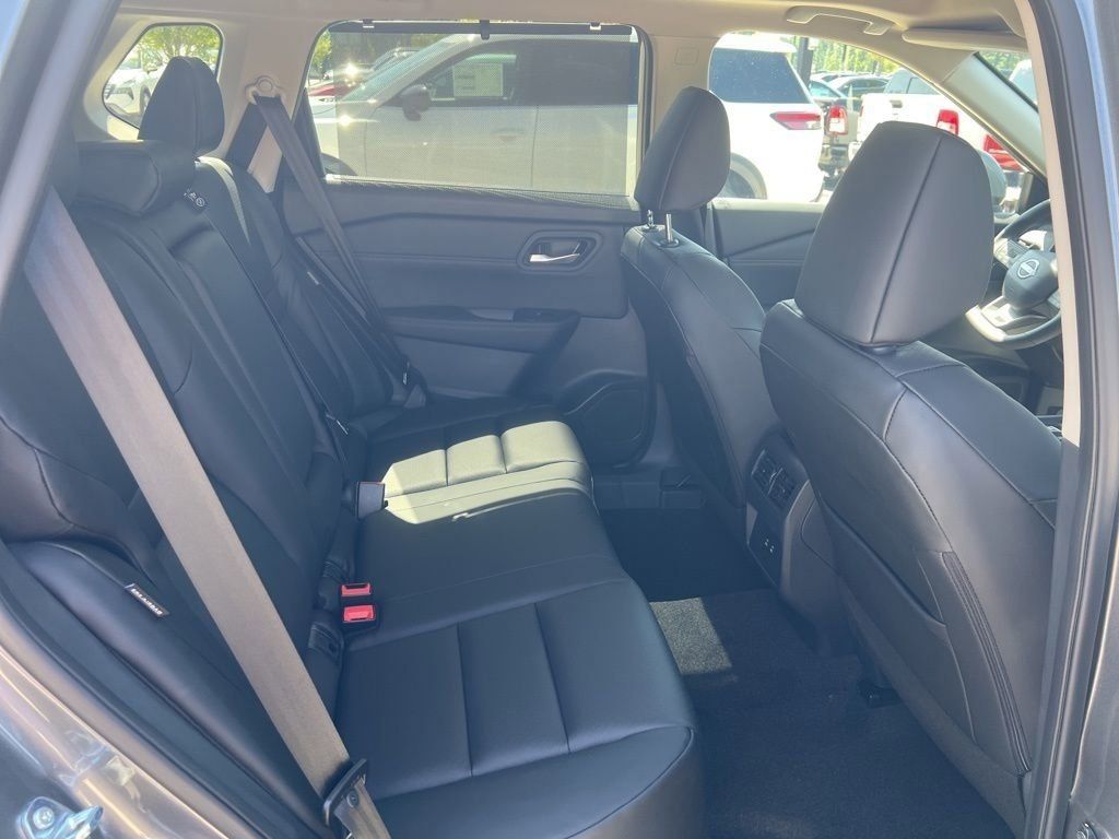 2025 Gun Metallic Nissan Rogue SV FWD SUV