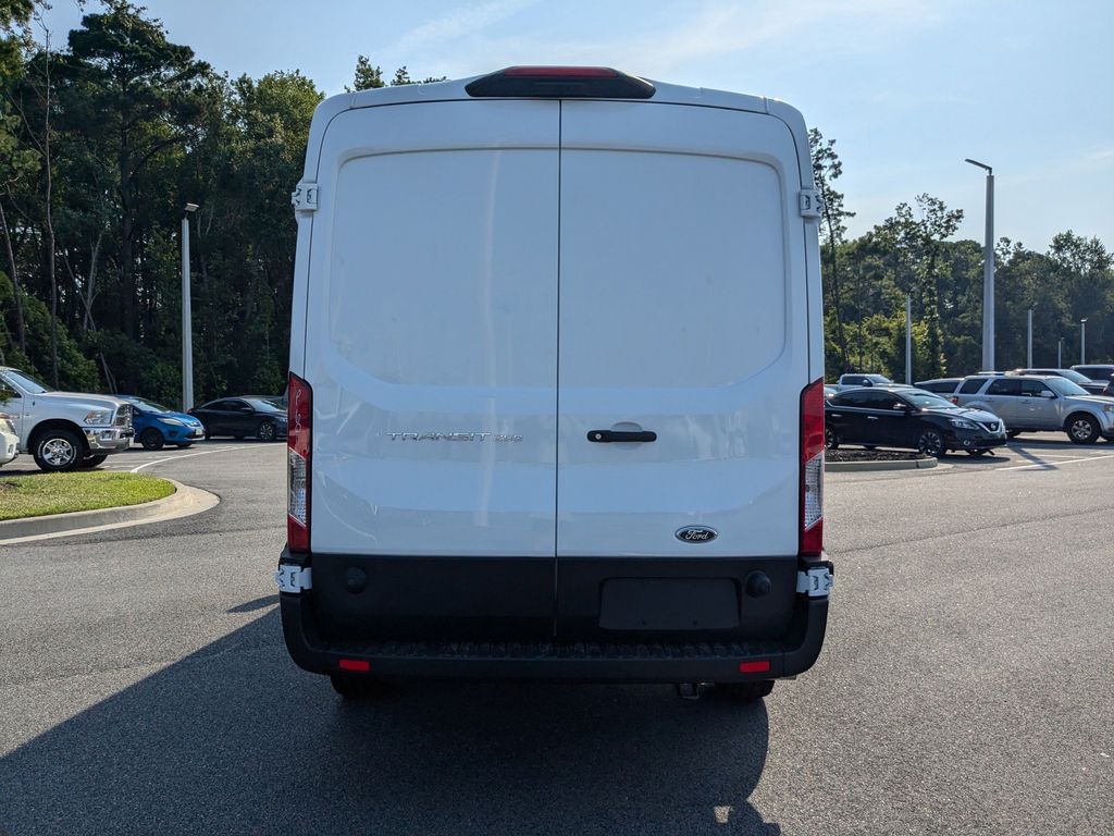 2025 Ford Transit 250