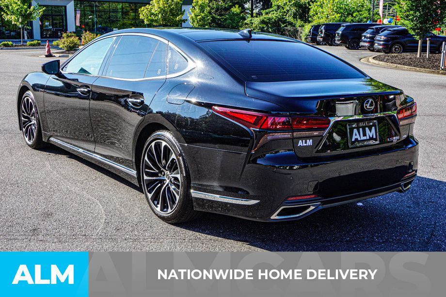 Used 2022 Black Lexus 500 Base image 5