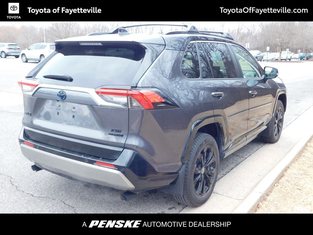 Thumbnail: 2024 Toyota RAV4 - 4