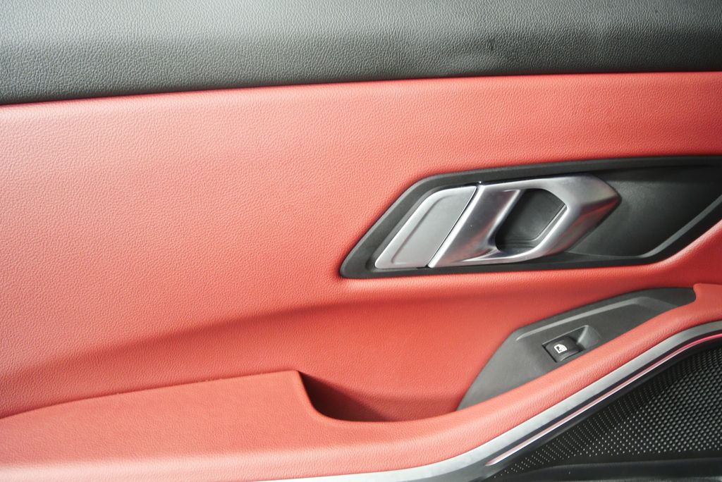 Thumbnail: 2023 BMW 3 Series - 13