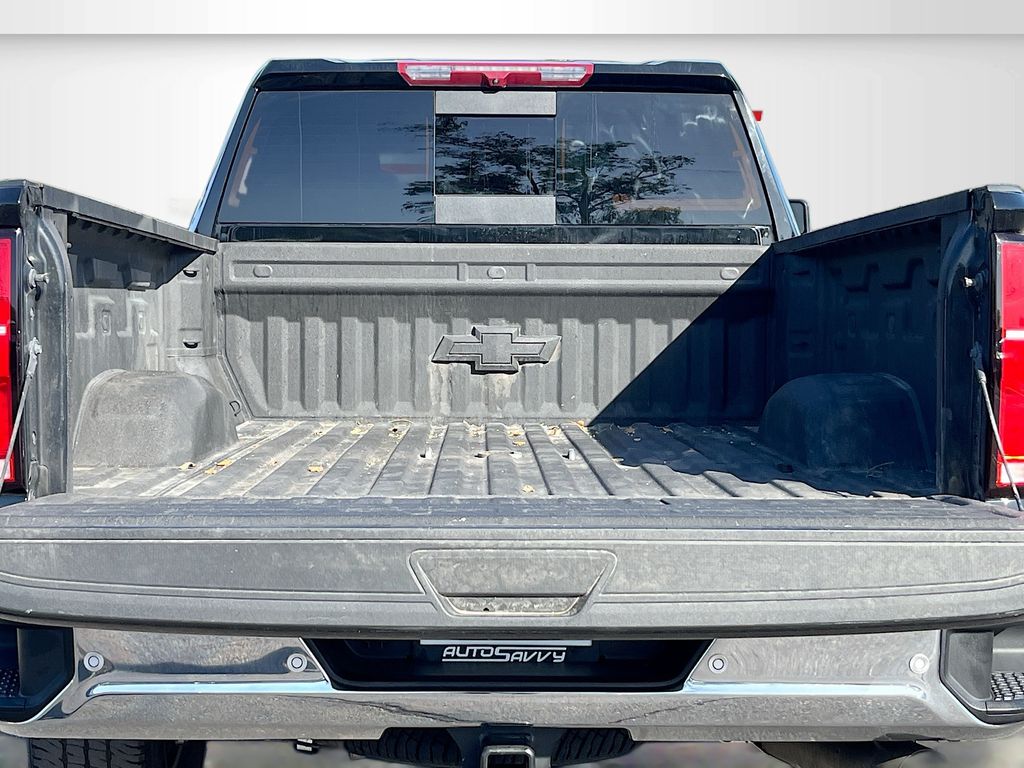 Used 2025 Black Chevrolet LTZ image 26