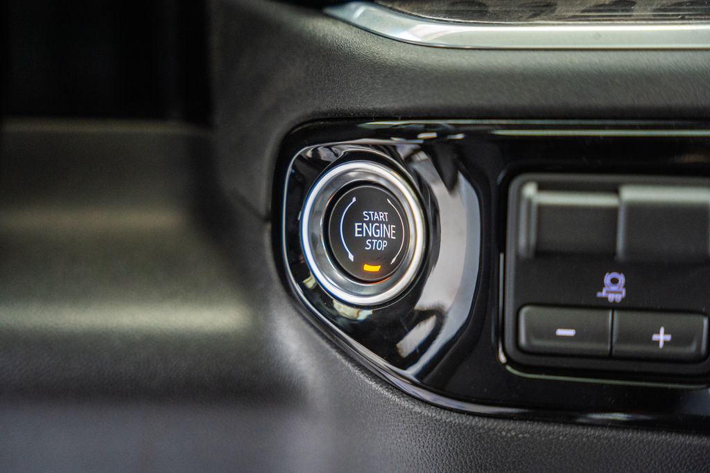 ChevroletSilverado 150030