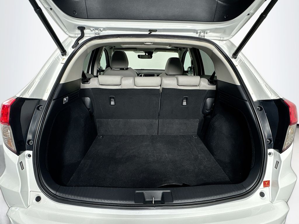 Used Car 2020 Honda Hr-v  Touring For Sale Under $30,000 In Austin, Texas