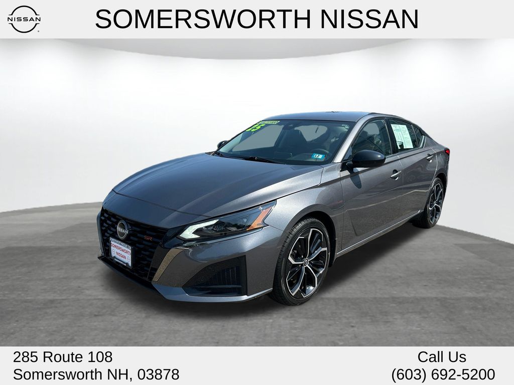 Gray (Gun Metallic) 2025 Nissan Altima Sedan All-Wheel Drive Continuously Variable Transmission