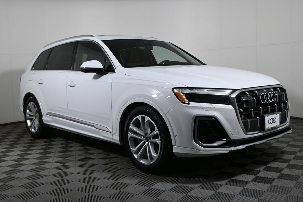 Thumbnail: 2026 Audi Q7 - 8