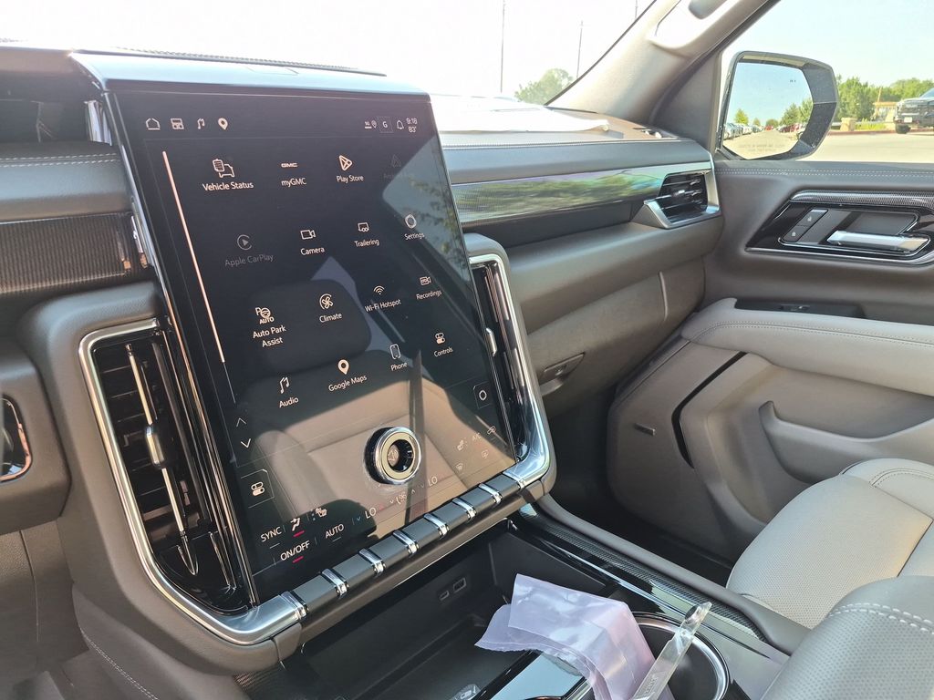 New 2026 White GMC Elevation image 24