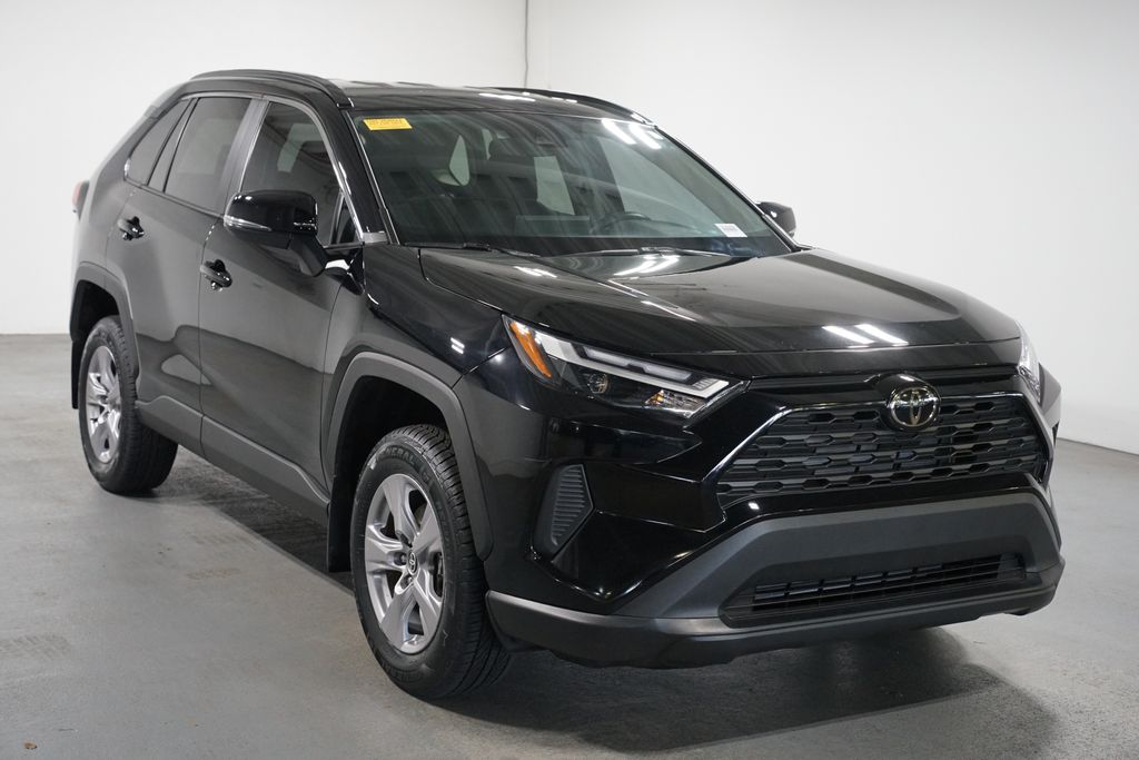 Thumbnail: 2025 Toyota RAV4 - 3