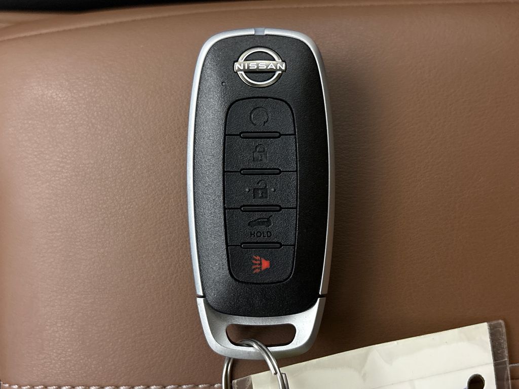 2025 Solid Gray/Super Black Nissan Pathfinder Platinum FWD SUV