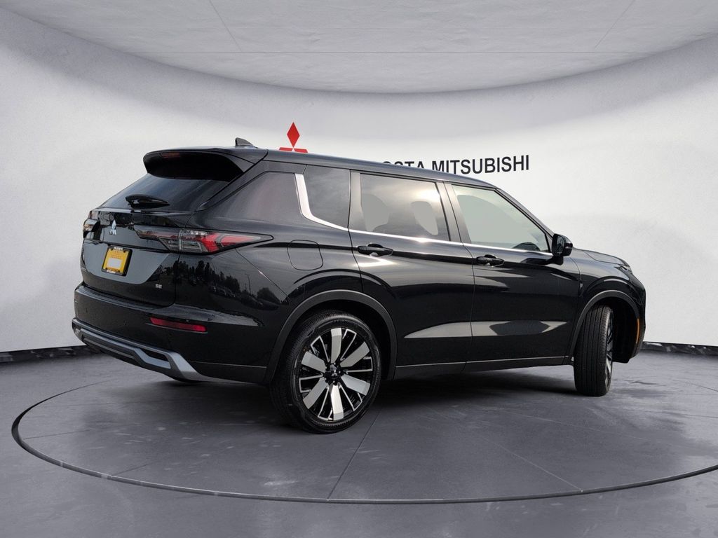 New 2026 Mitsubishi Outlander SUV