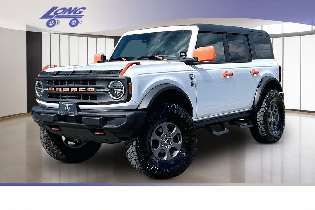 2025 Ford Bronco 