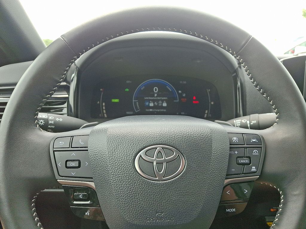 2025 Toyota Camry SE 20