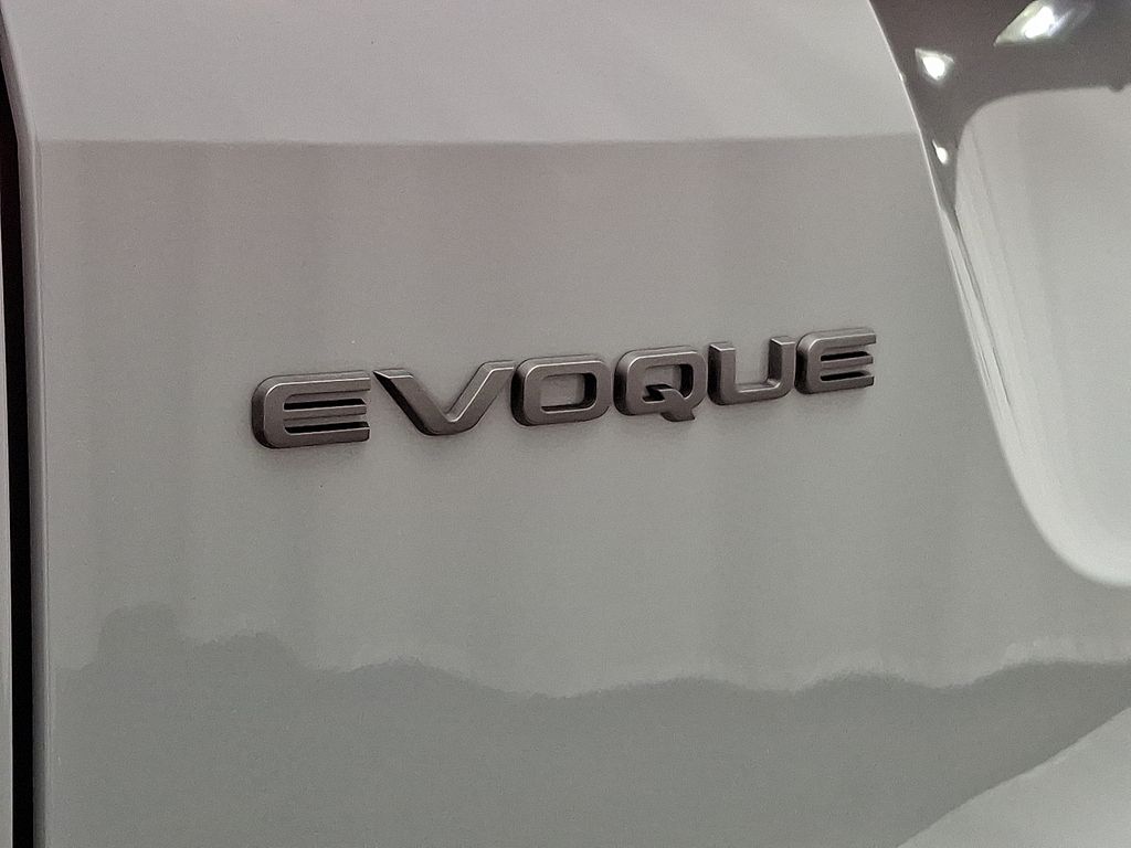 Thumbnail: 2025 Land Rover Range Rover Evoque - 31