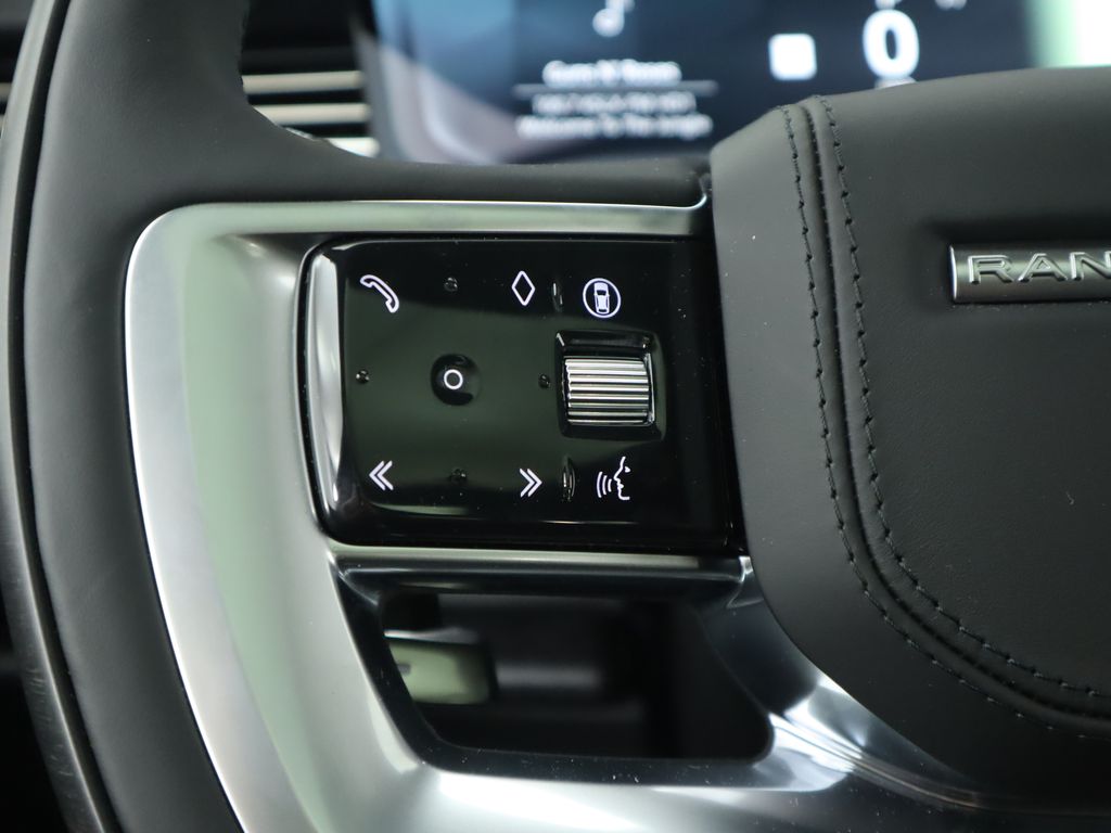 Thumbnail: 2026 Land Rover Range Rover - 11