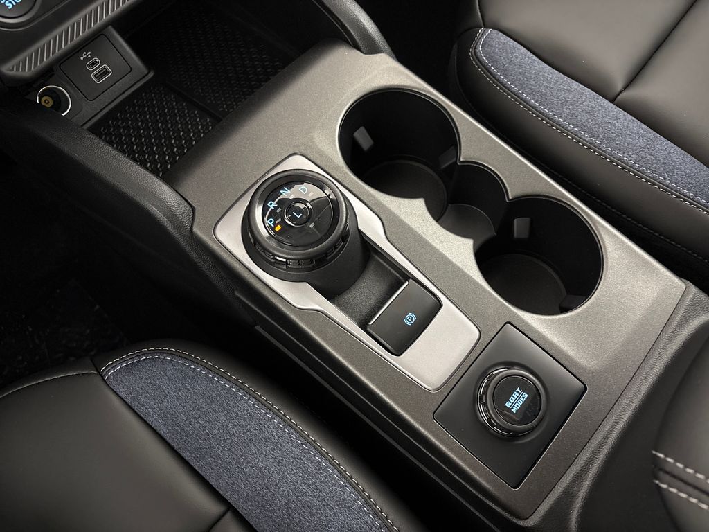 New 2026 Gray Ford Outer Banks image 27