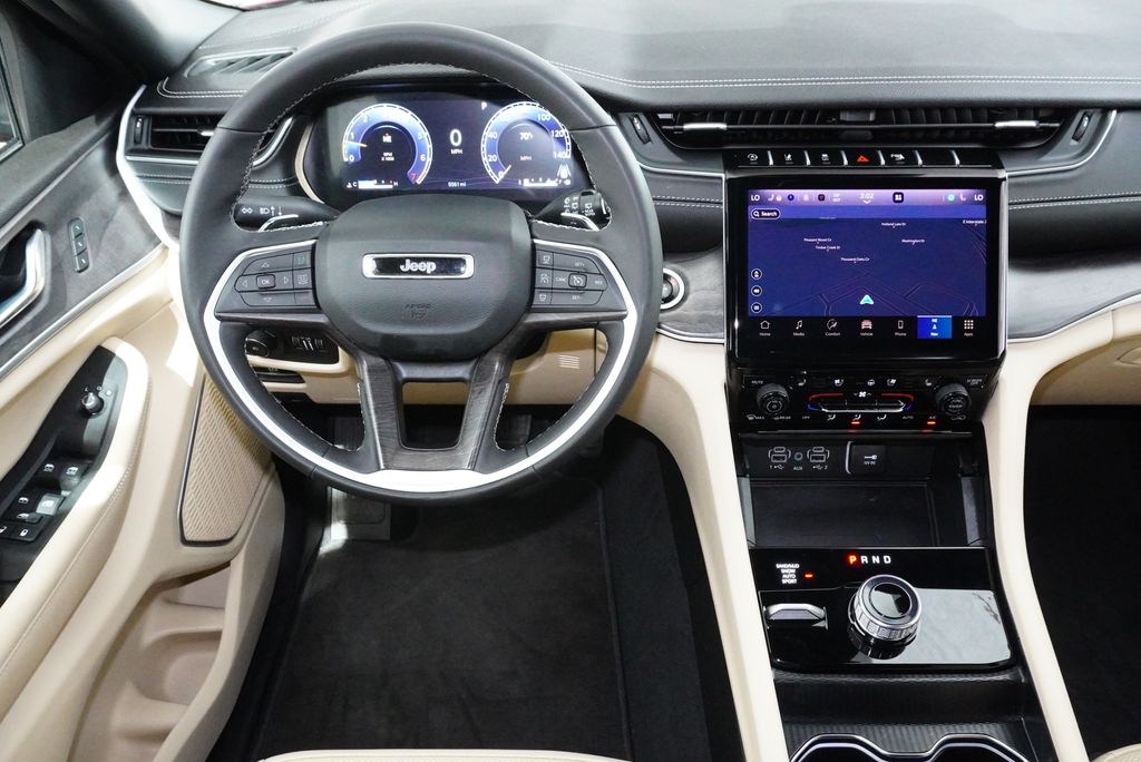 Used Car 2025 Jeep Grand Cherokee  Limited For Sale Under $40,000 In Weatherford, Texas