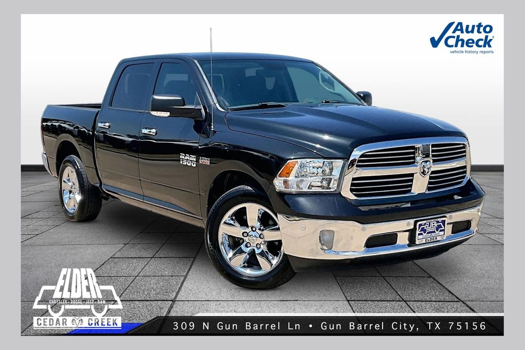 Brilliant Black Crystal Pearlcoat 2016 RAM 1500 Pickup Truck 4X2 8-Speed Automatic