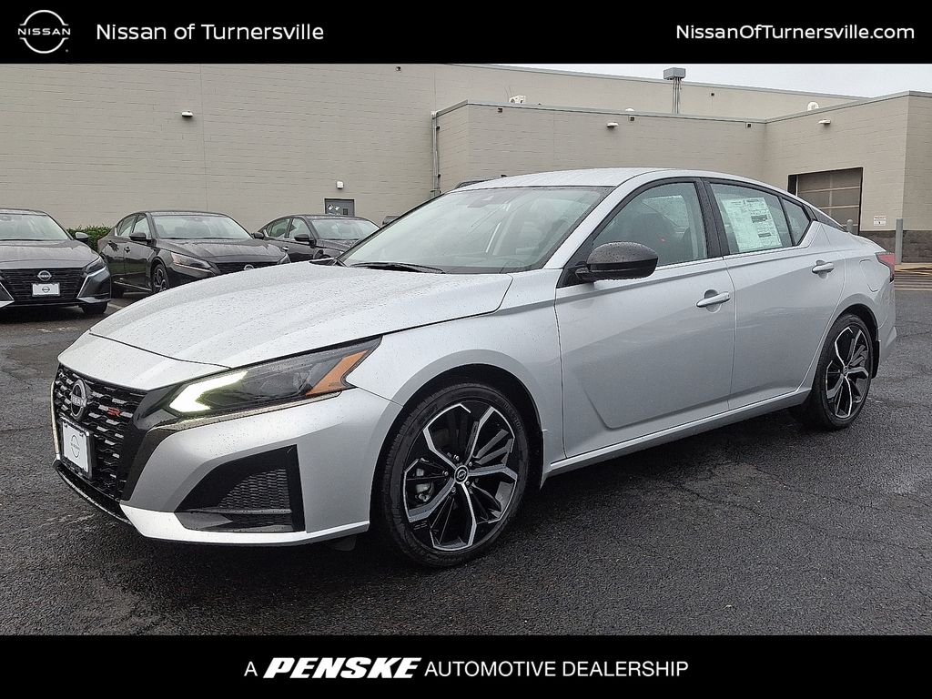 Thumbnail: 2025 Nissan Altima - 1