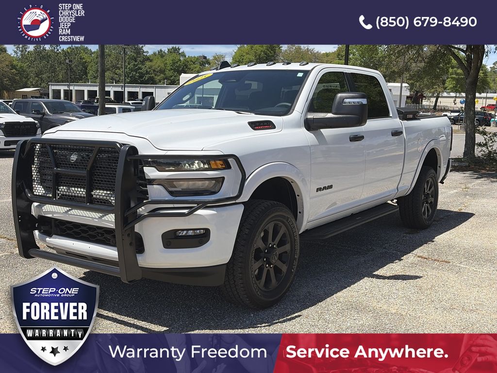 Bright White Clearcoat 2025 RAM 2500 Big Horn Crew Cab 4WD Pickup Truck Four-Wheel Drive 8-Speed Automatic