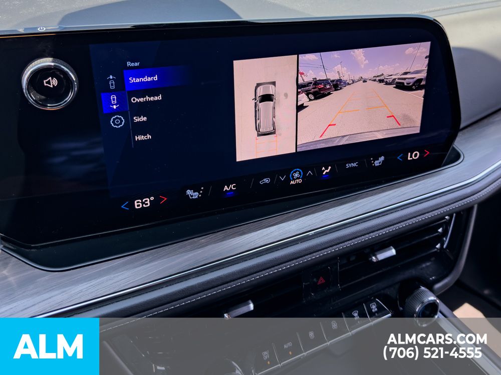 Used 2025 Black Chevrolet LT image 27