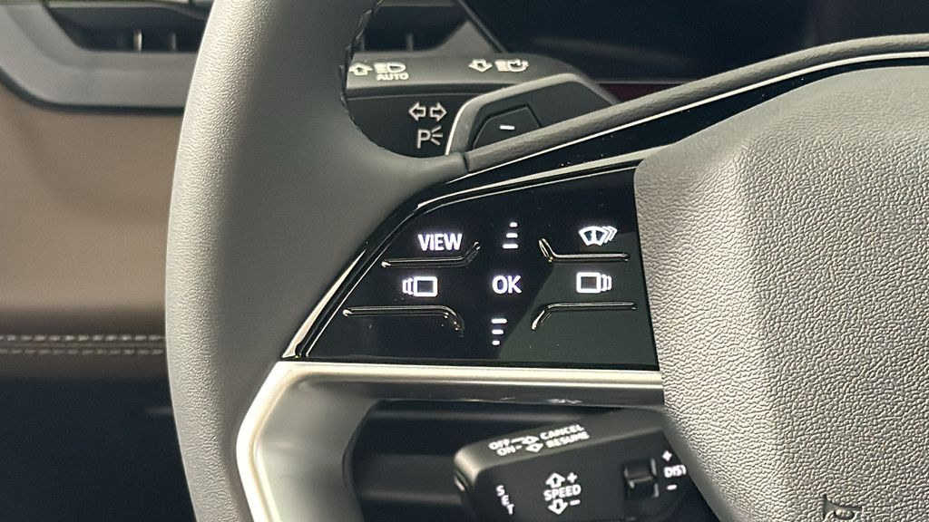 2025 Audi Q6 e-tron Premium 15