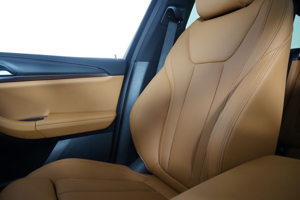 Thumbnail: 2024 BMW X3 - 29