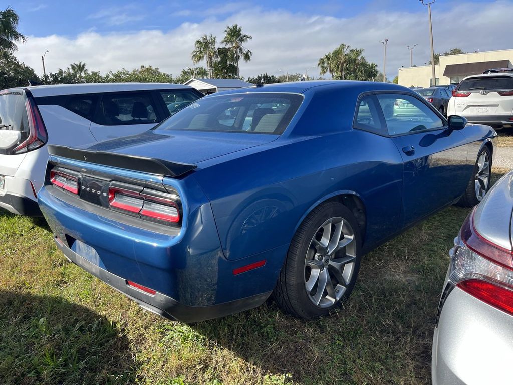 2023 Dodge Challenger GT 3