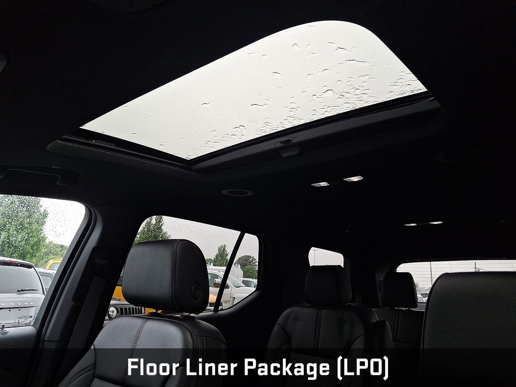 2023 Chevrolet Traverse RS Black at Luther Ford