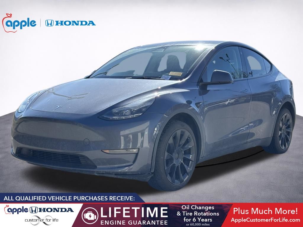 Gray 2023 Tesla Model Y Long Range AWD SUV / Crossover All-Wheel Drive 1-Speed Automatic