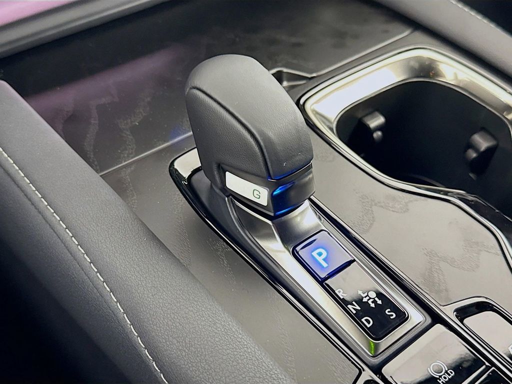 Thumbnail: 2026 Lexus RX - 15