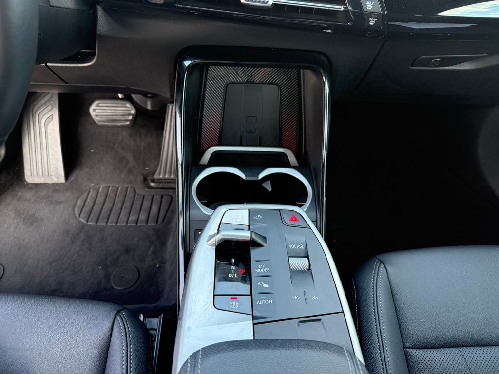 Thumbnail: 2023 BMW X1 - 19